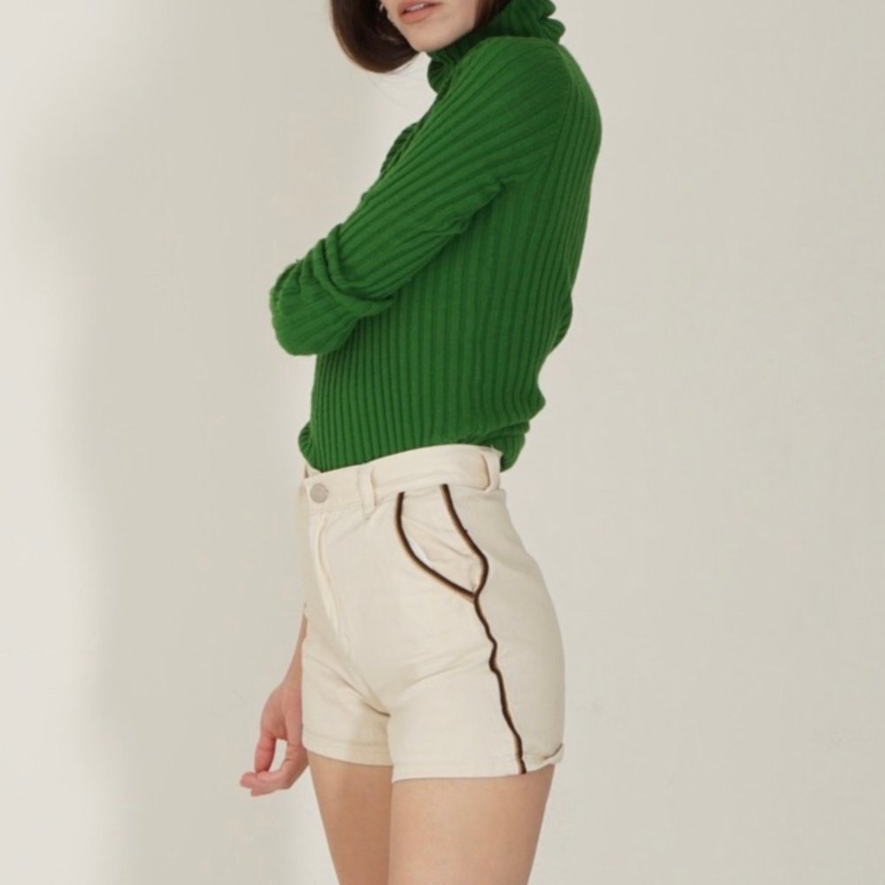 Vintage 70’s racing stripe shorts